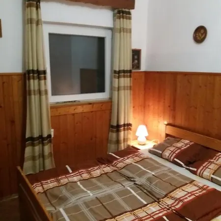 Διαμέρισμα Majestic Apartmanhaz Badacsony