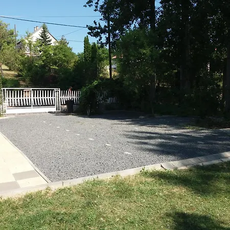 Majestic Apartmanhaz Badacsony * Bytom