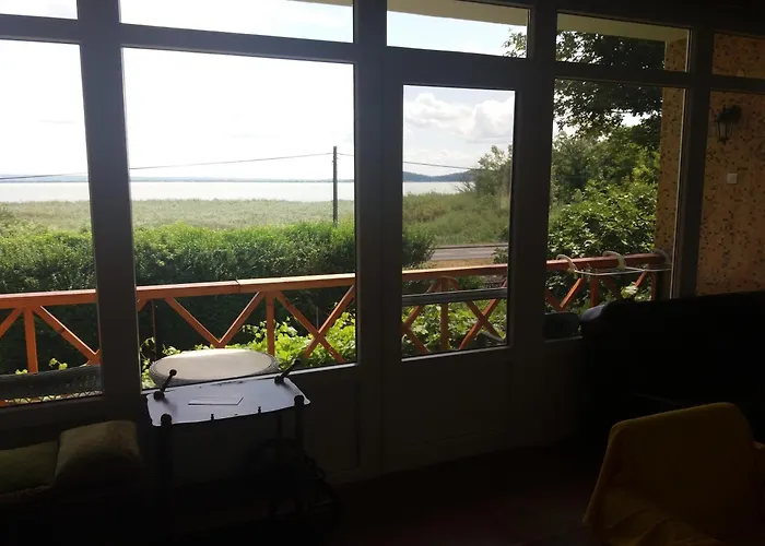 Majestic Apartmanhaz Badacsony Apartament *